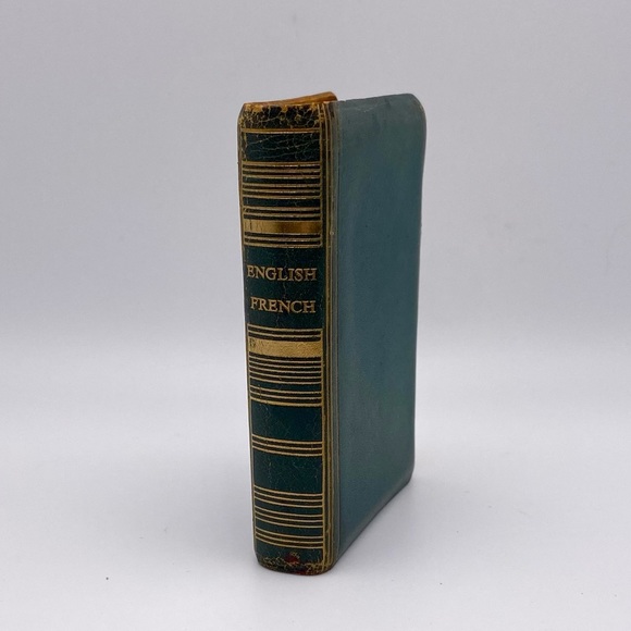 Vintage Burgess & Bowes Midget Series Black Leather Dictionary - Picture 1 of 16